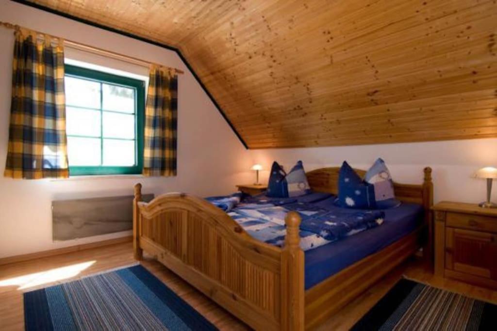 Trollhus - Grosses Familienfreundliches Ferienhaus Born Extérieur photo